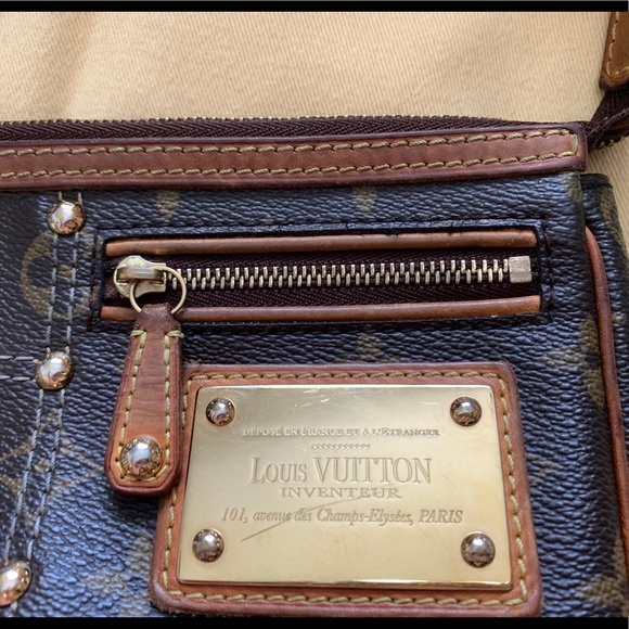 Monogram Riveting Pochette Accessories - Picture 2 of 15